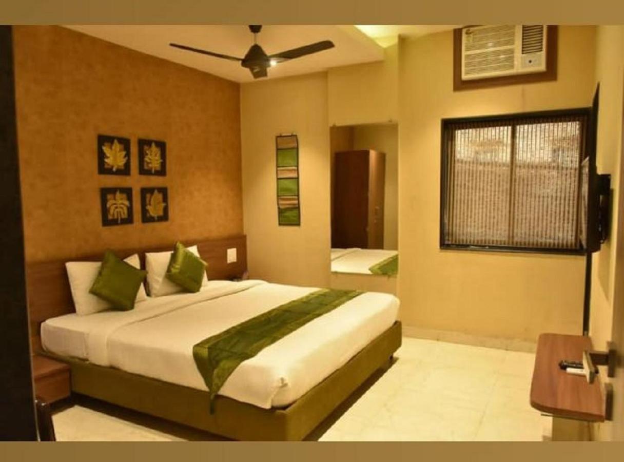 Ash Luxury Hotel With View Of Taj Mahal อัครา ภายนอก รูปภาพ